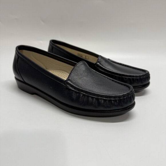 SAS Shoes Slip On Loafer Womans Size 6M Navy Leather Tripad Comfort Foot Bed - Picture 2 of 12